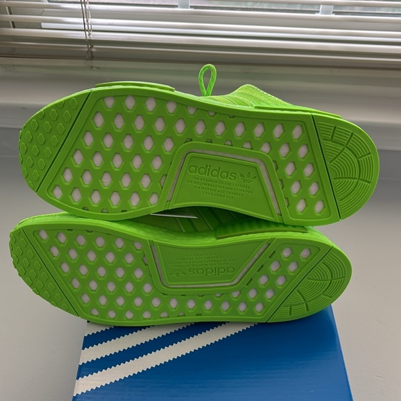 Adidas Originals women’s sneakers size 9 running shoes - Picture 4 of 5